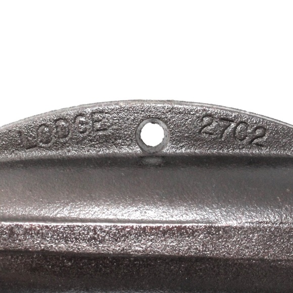 Vintage Lodge Cast Iron Cornbread Pan Cornstick Mold Made in USA Model 27C2 - Picture 6 of 7